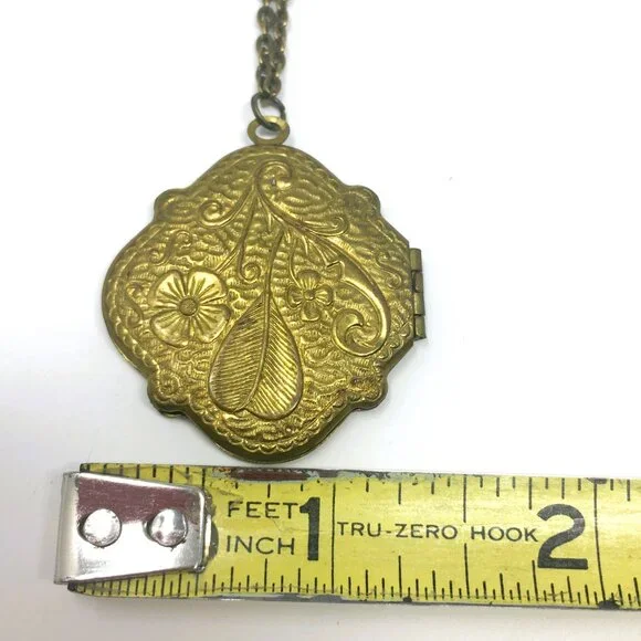 Vintage Hexagonal Ornate Floral Embossed Brass Locket Choker Necklace - Picture 12 of 16
